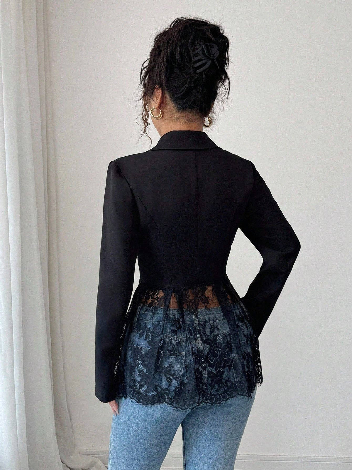 Women’s Black Lace-Inset Fitted A-Line Blazer