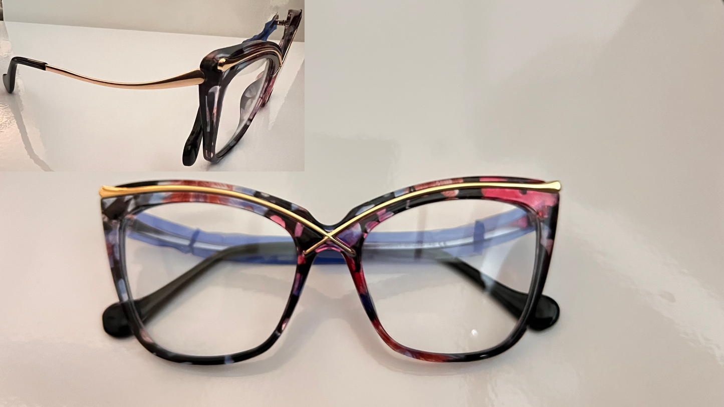 Wanda's Collection - Chic Vision